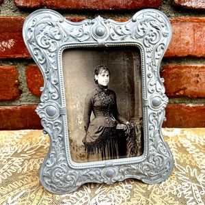 Victorian Inspired Gray Frame